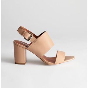 &other stories nude leather sandals, size 7